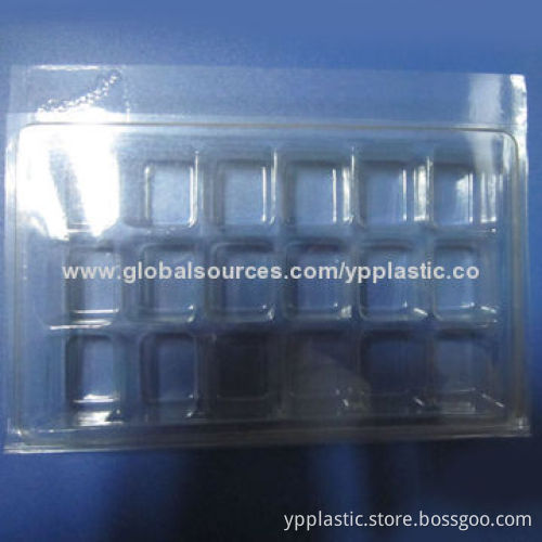 Clear clamshell blister package for 18 wax